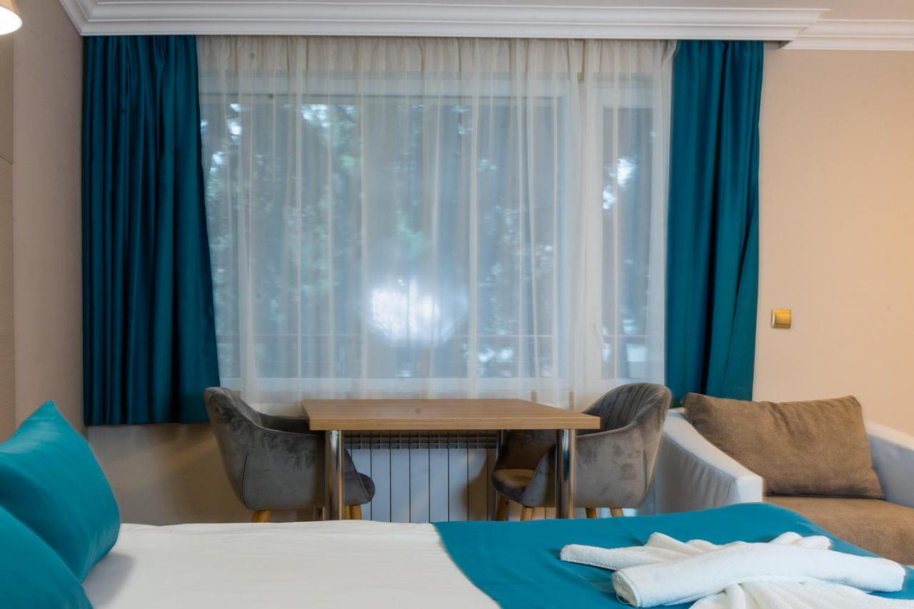 Vemara City Boutique Hotel-Free Parking Varna Exteriér fotografie