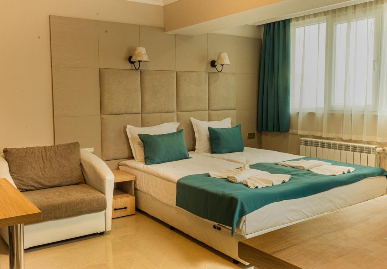 Vemara City Boutique Hotel-Free Parking Varna Exteriér fotografie