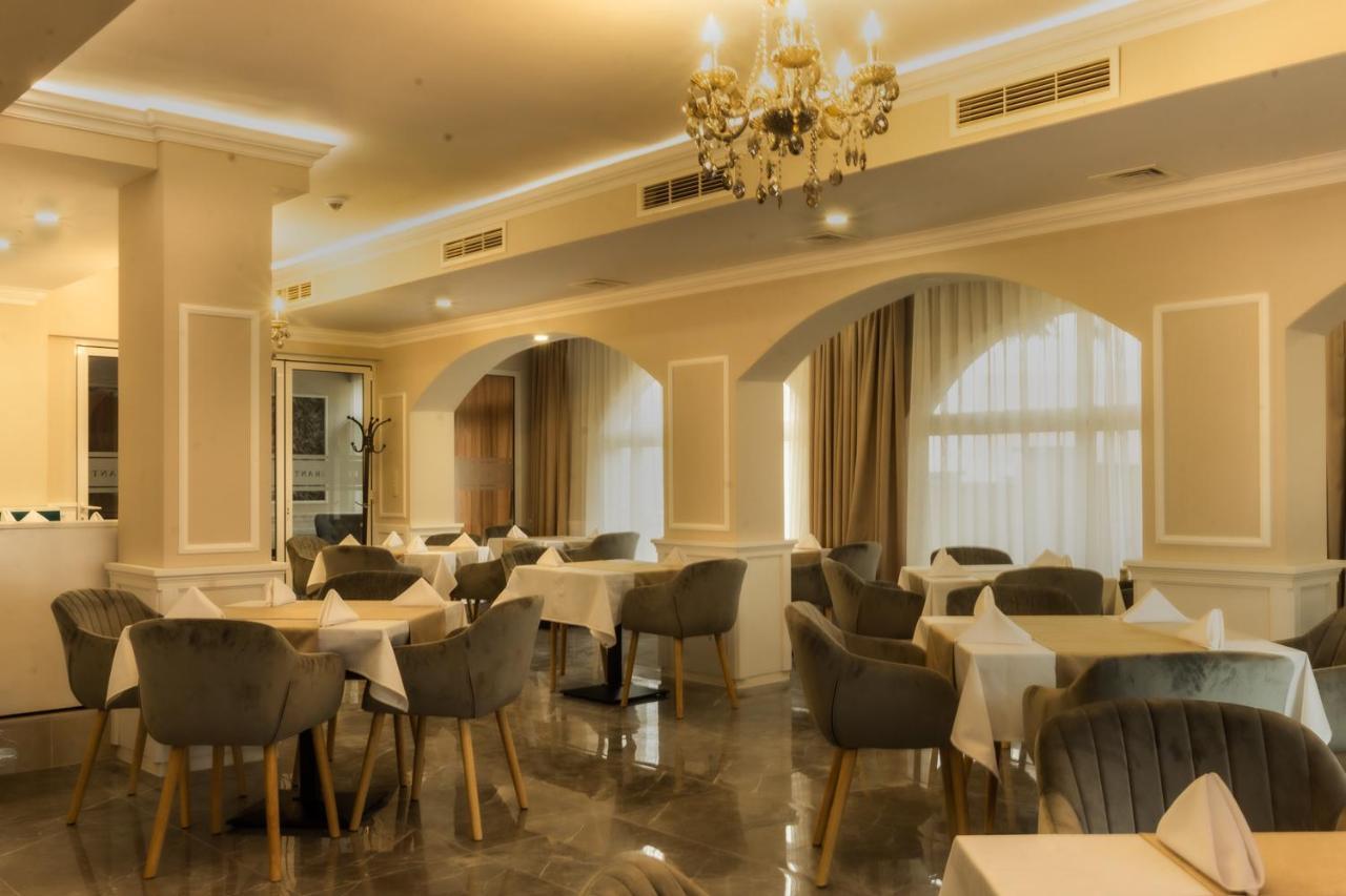 Vemara City Boutique Hotel-Free Parking Varna Exteriér fotografie
