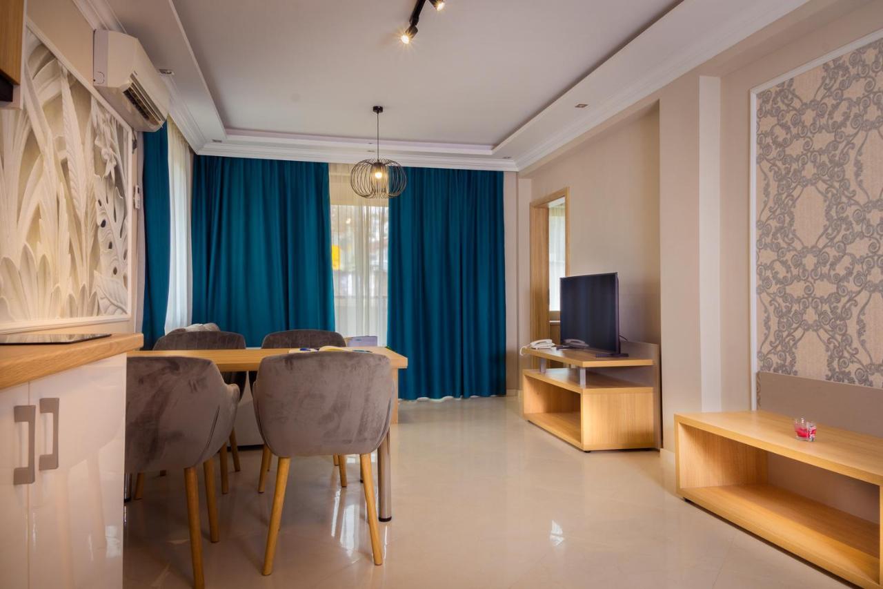 Vemara City Boutique Hotel-Free Parking Varna Exteriér fotografie