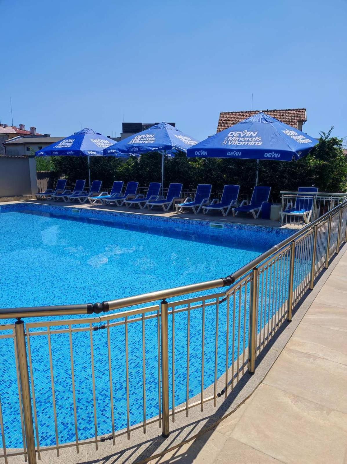 Vemara City Boutique Hotel-Free Parking Varna Exteriér fotografie